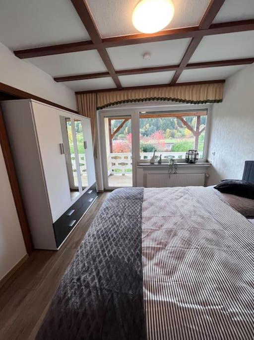 Modern Und Rustikal Mit Kamin Ferienwohnung Kohlert Bad Berleburg Buitenkant foto