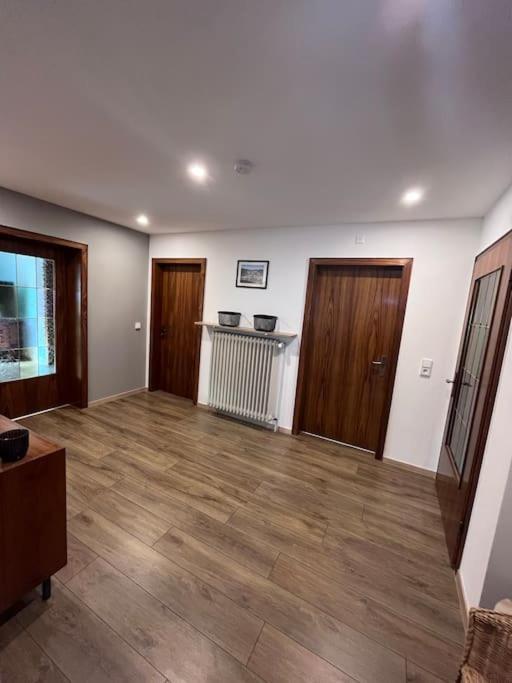 Modern Und Rustikal Mit Kamin Ferienwohnung Kohlert Bad Berleburg Buitenkant foto